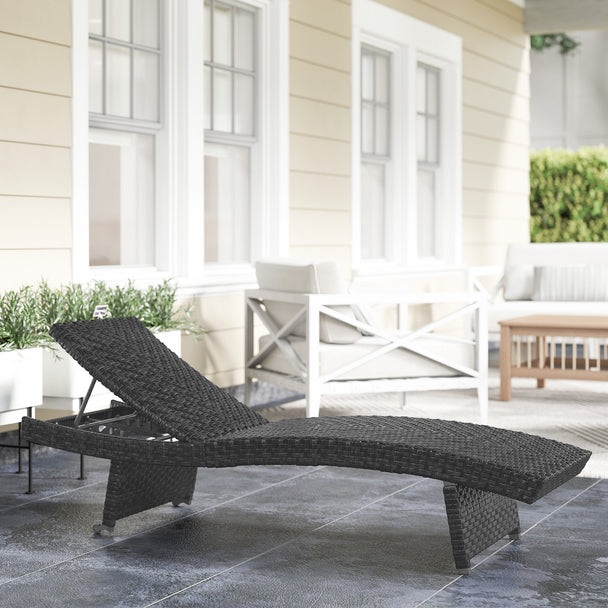 Folding rattan lounger with wheels – image 2