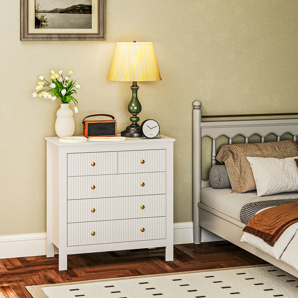 White 5-drawer chest – image 2