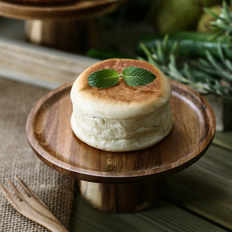 Wooden Pallets Decorated with Dried Fruits for Living Room