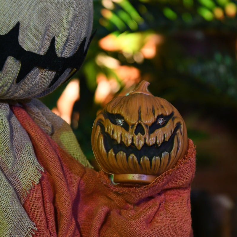 77cm Animated Scarecrow with Glowing Eyes & Sound – image 8 of 9