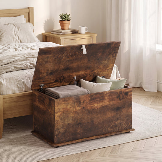 Rustic brown 102L storage chest – image 2