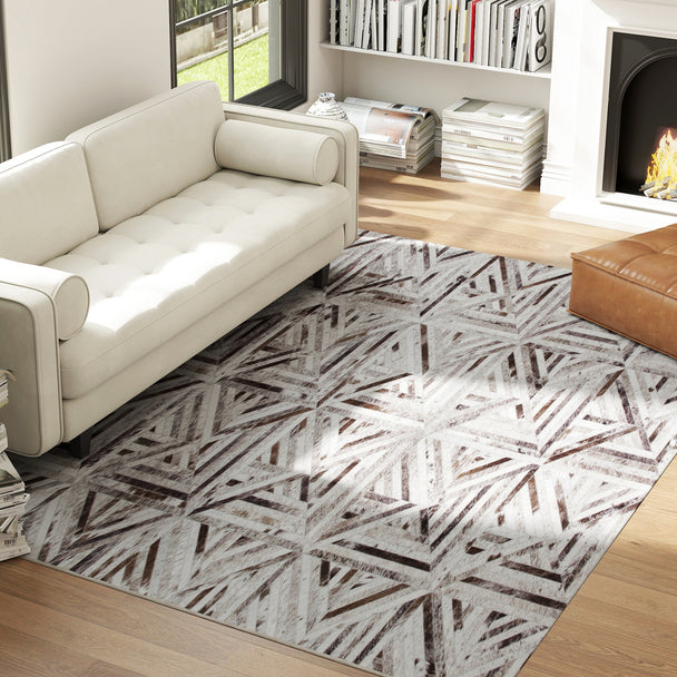 Brown triangle chenille rug – image 2