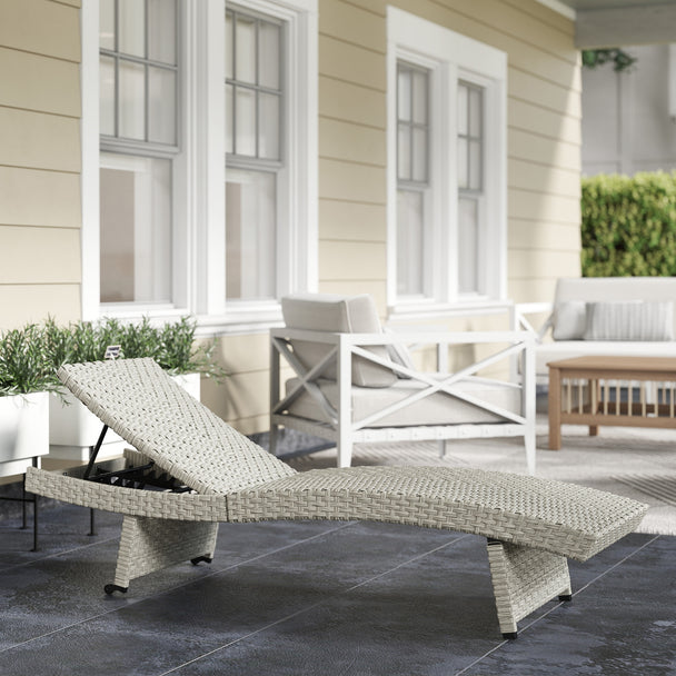 Folding rattan lounger with wheels – image 2