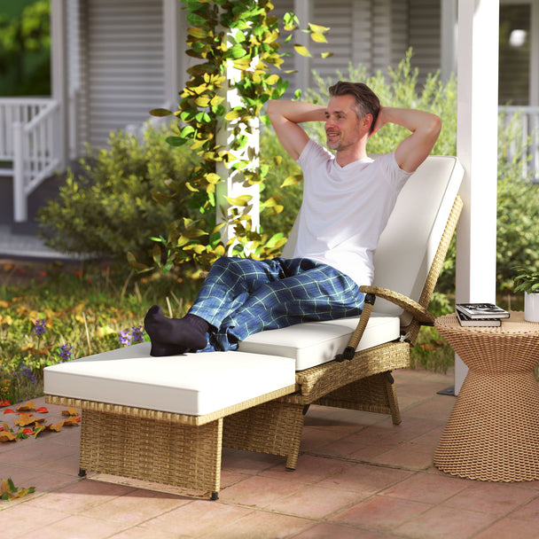 Folding rattan recliner – image 2
