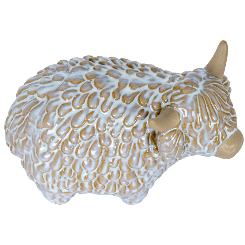 Ceramic Highland cow ornament from the other side