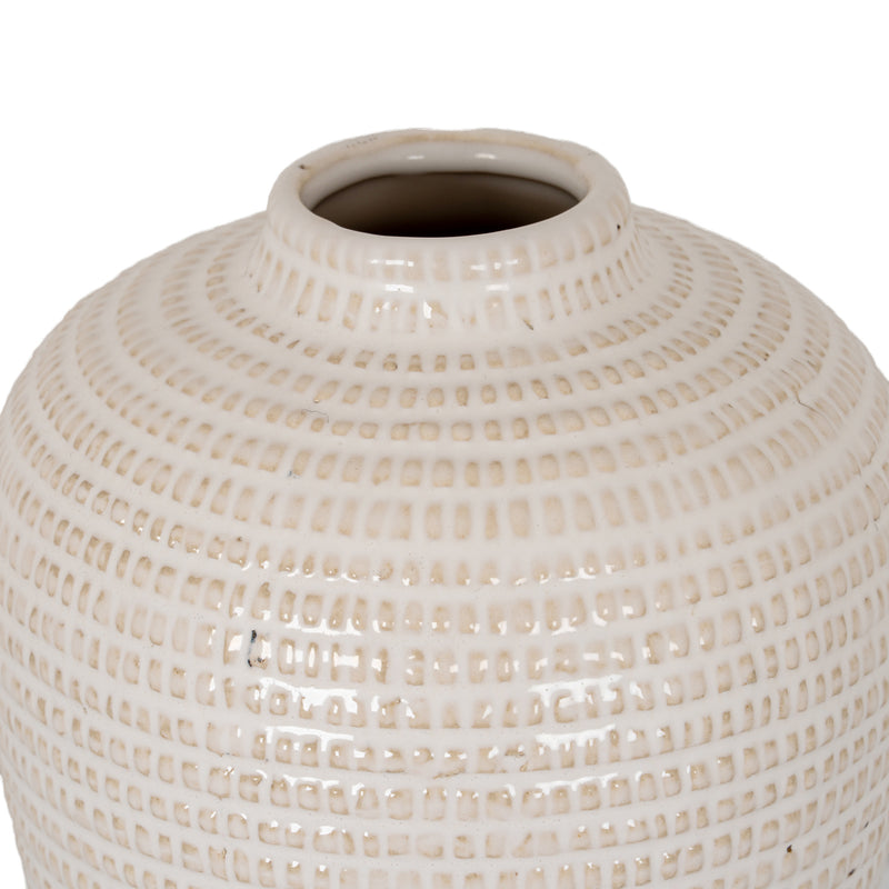 Close-up of the Amalie vase's neck and textured shoulder