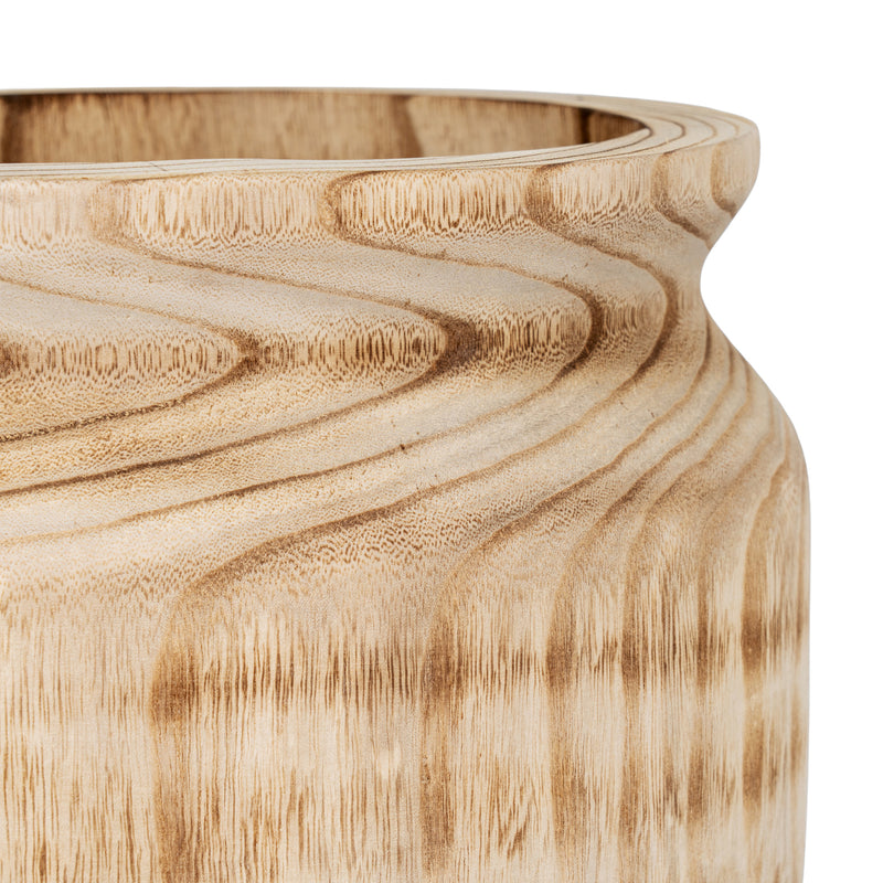 Close-up of the swirling wood grain on the Artisan vase