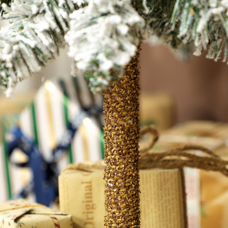 Set of 3 flocked pencil Christmas trees – image 9