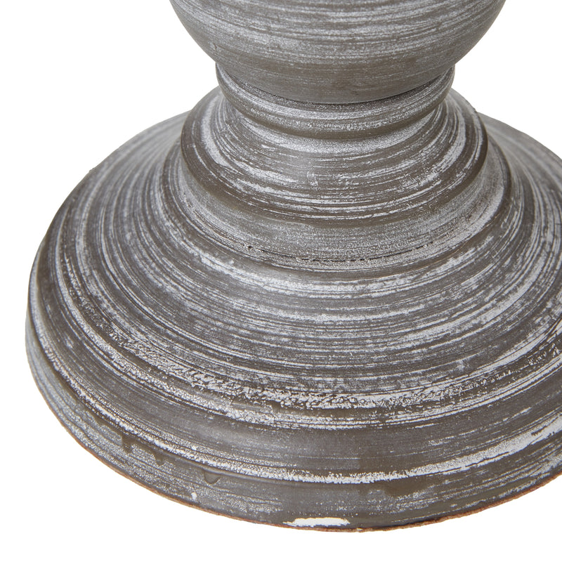 Ringed foot of the Belluno lamp base