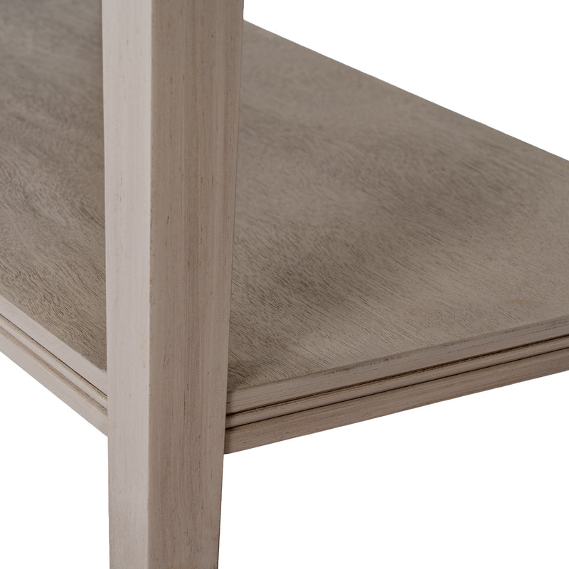 Close-up of the lower shelf and leg