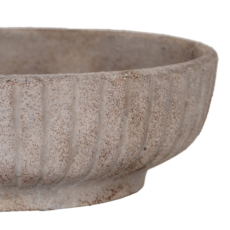 Rim and foot of the Ferro bowl