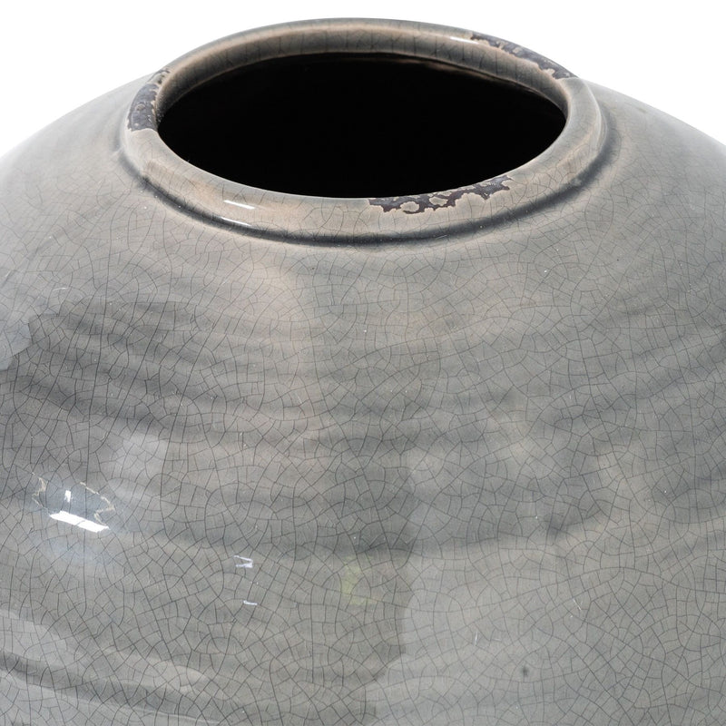Close-up of the Tiber vase mouth and ridged glaze