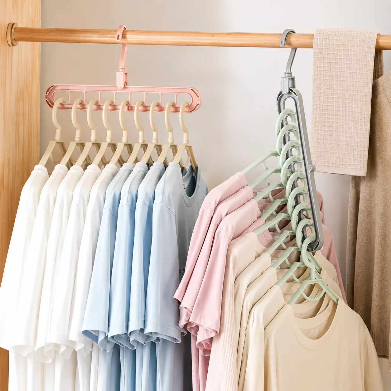 Foldable 9-Hole Space-Saving Clothes Hanger