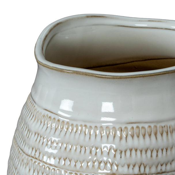 Wide Hewn-Texture White Ceramic Vase – 26cm, shaped opening and glazed rim detail