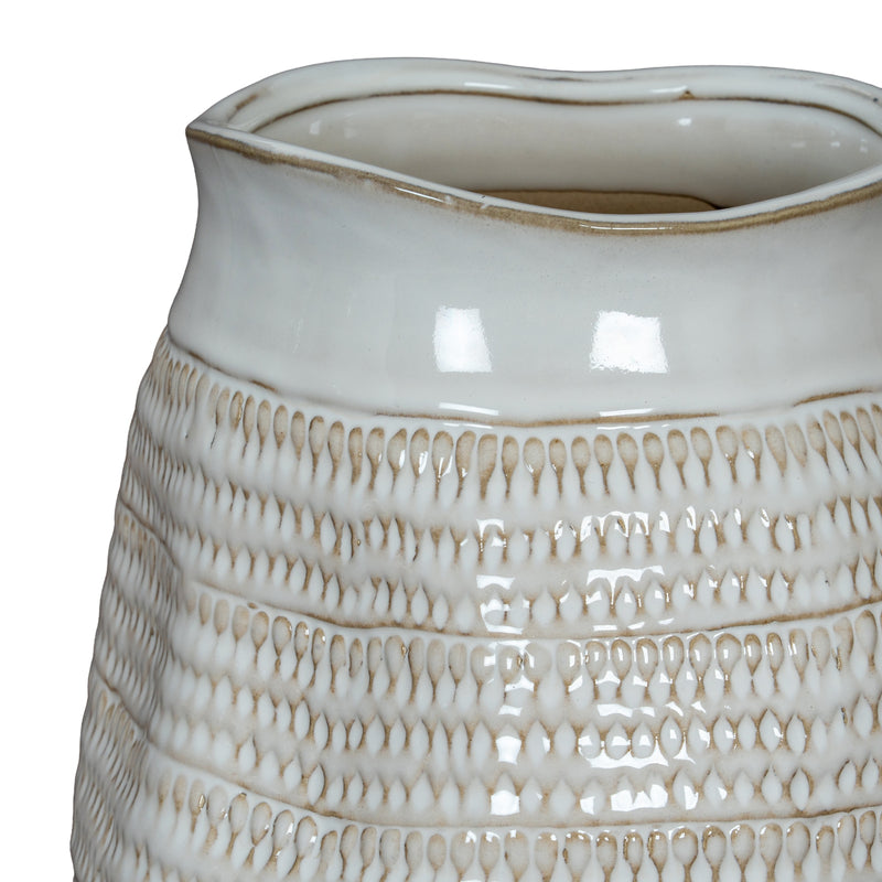 Wide Hewn-Texture White Ceramic Vase – 26cm, textured ceramic body detail