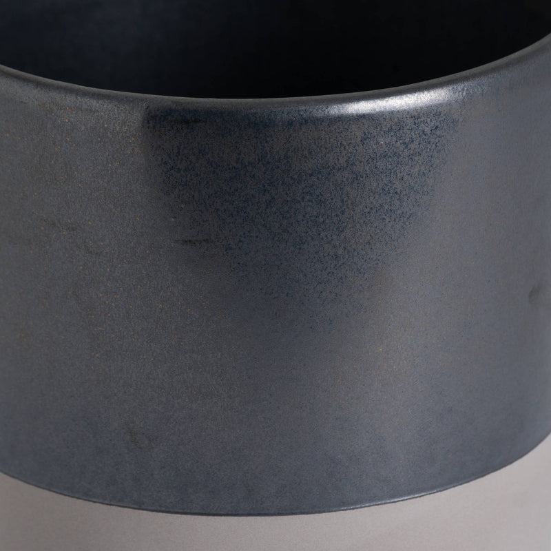 Close-up of the metallic grey glaze