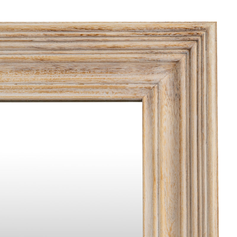 Close-up of the stepped washed wood frame corner