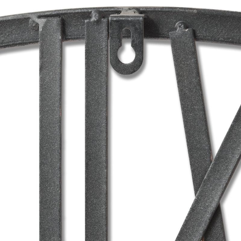 Close-up of the hanging point on the back