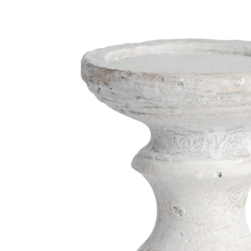 Close-up of the top dish and weathered stone finish