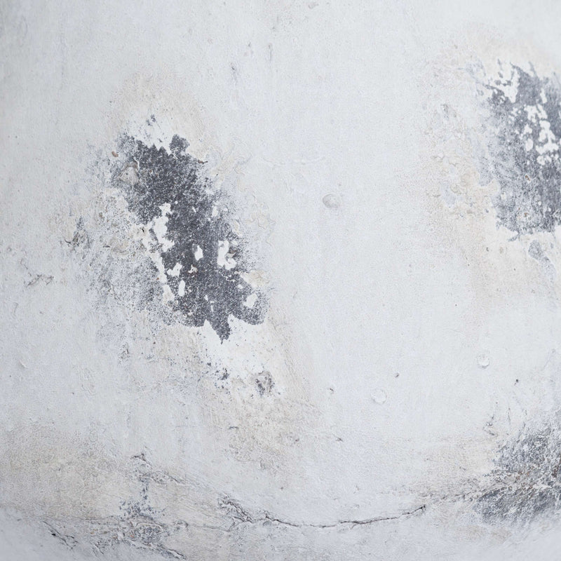 Close-up of the antique white and grey finish