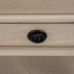 Close-up of the black ring pull
