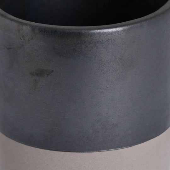 Close-up of the metallic grey glaze