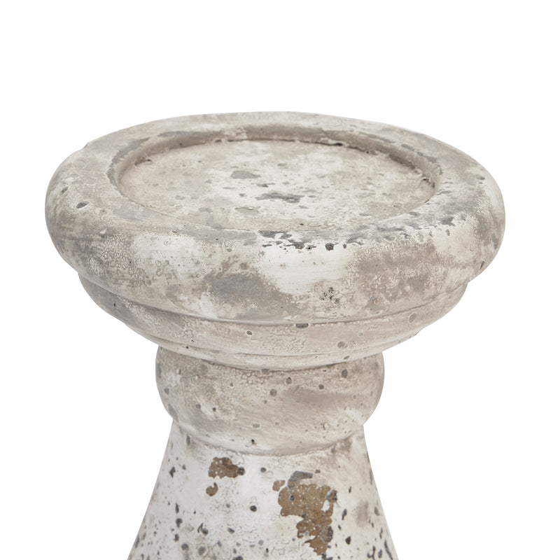 Close-up of the weathered stone-effect top dish