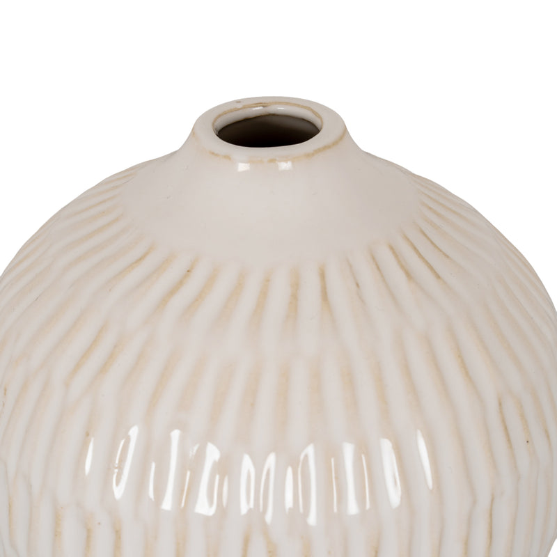 Close-up of the small neck and carved glaze