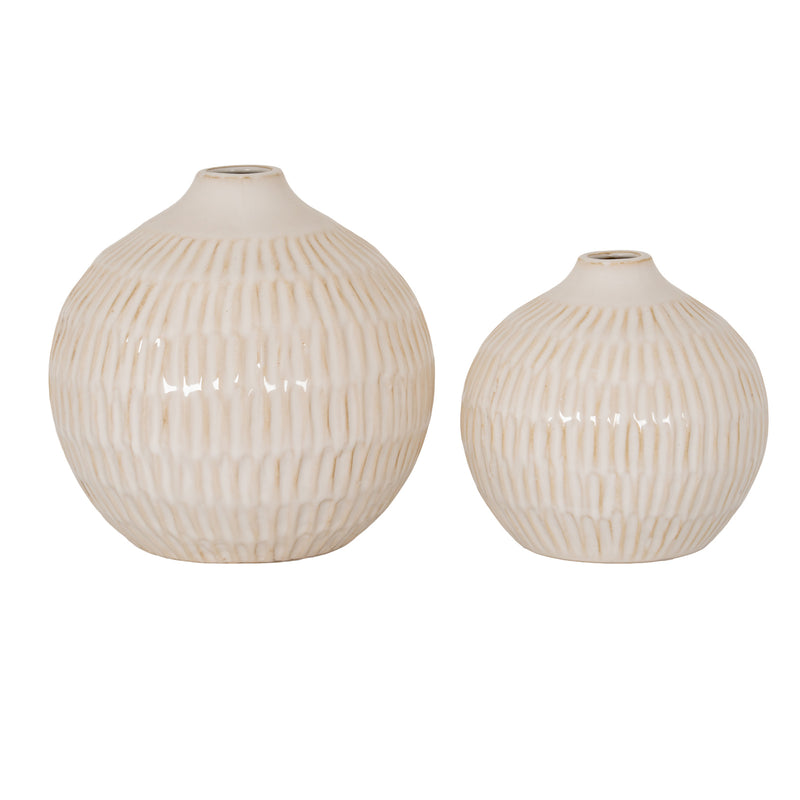 Tutti medium vase next to a smaller vase, sold separately