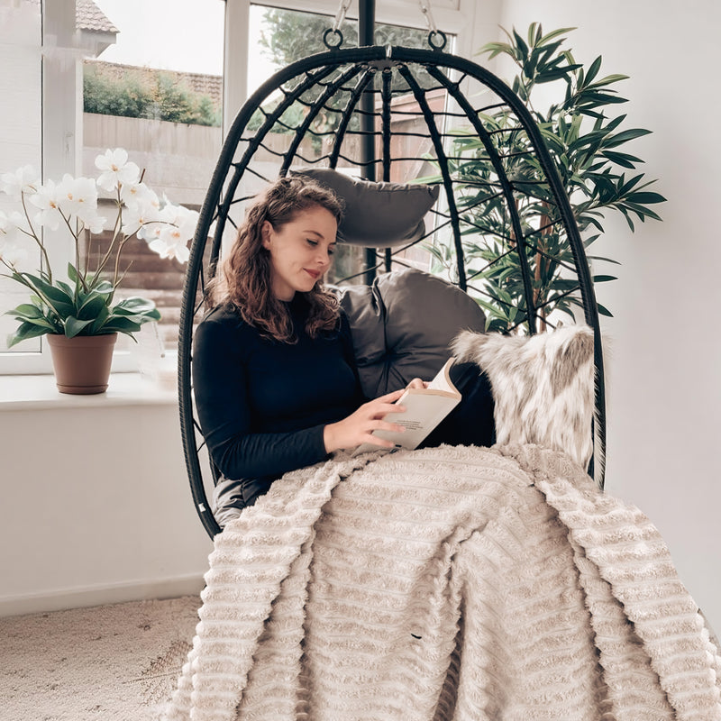 Rope-weave hanging egg chair – image 8